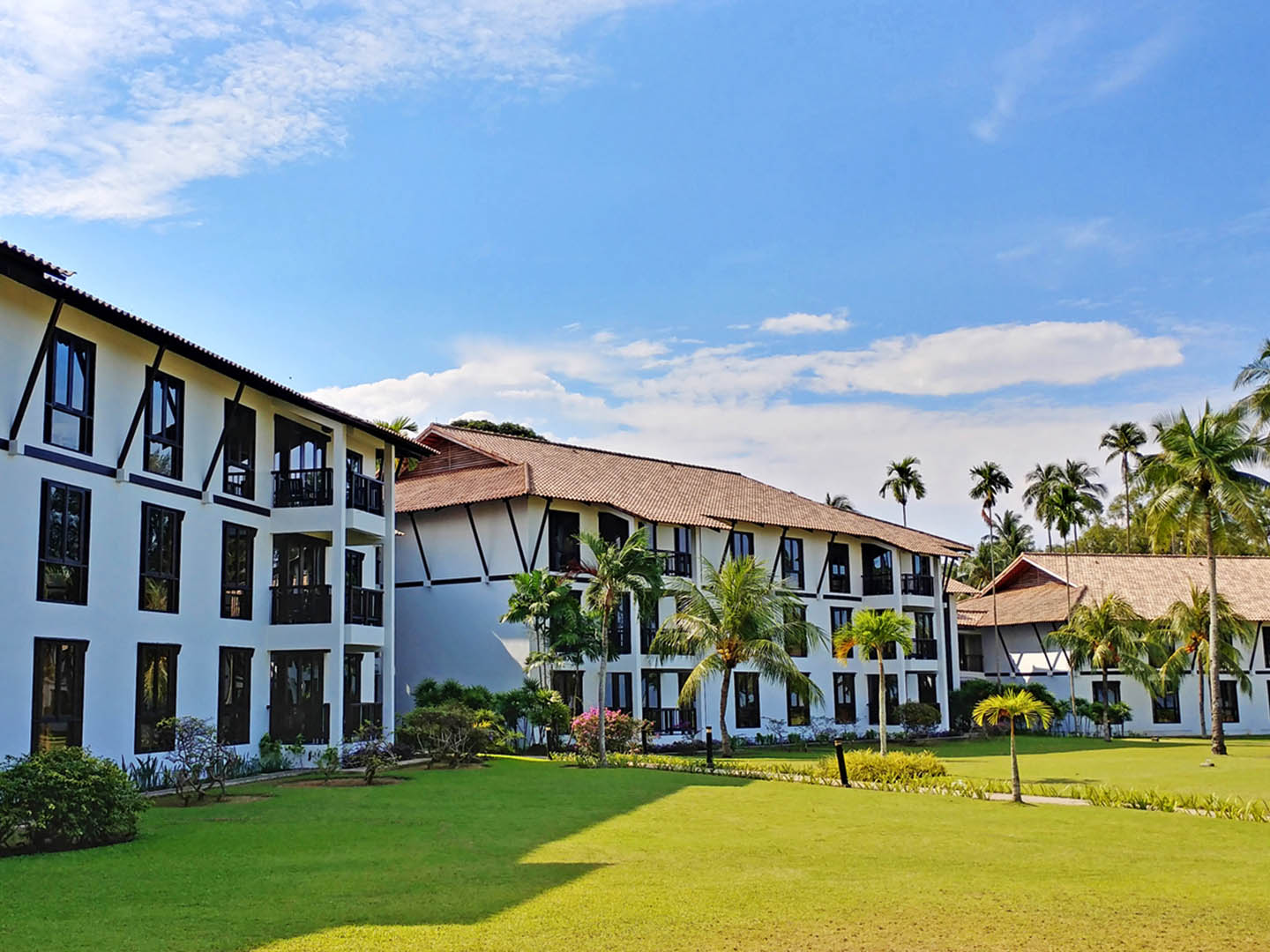 Nirwana Resort Hotel - Exterior