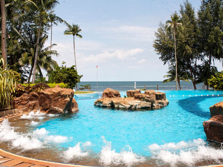 Nirwana Resort Hotel - Swimming Pool