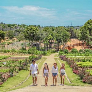 Safari Lagoi Eco Farm - with friends