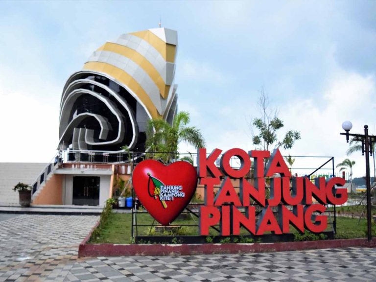 Gedung Gonggong Tanjung Pinang