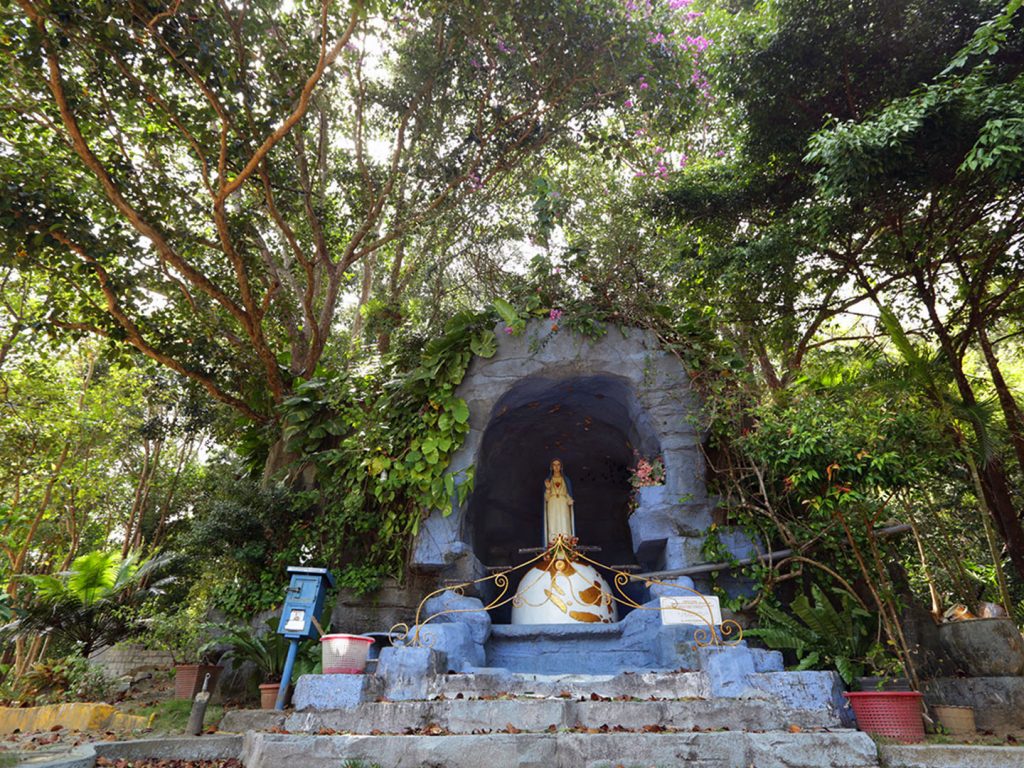 Grotto Santa Maria