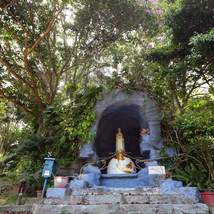 Grotto Santa Maria Bintan