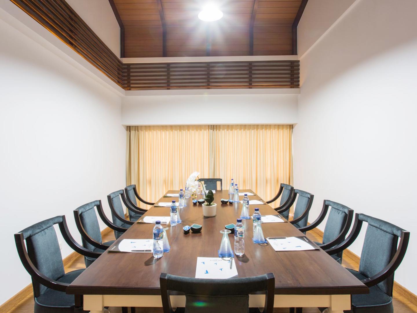 Pantai Indah Lagoi - Legenda Meeting Room 5