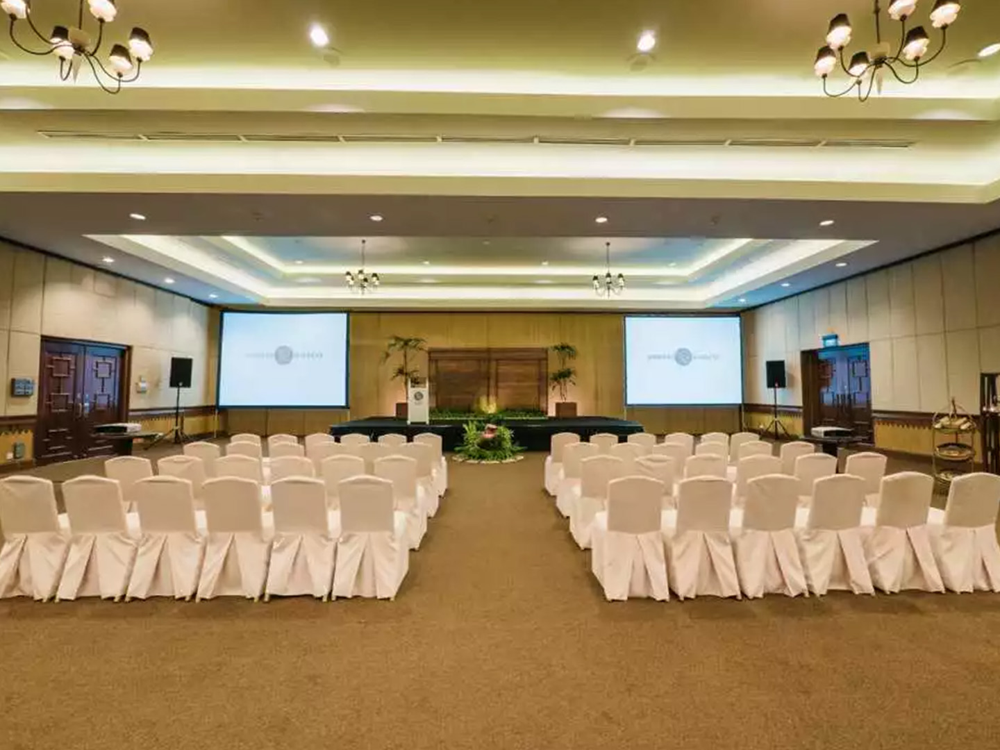 Suria Ballroom by Nirwana Gardens