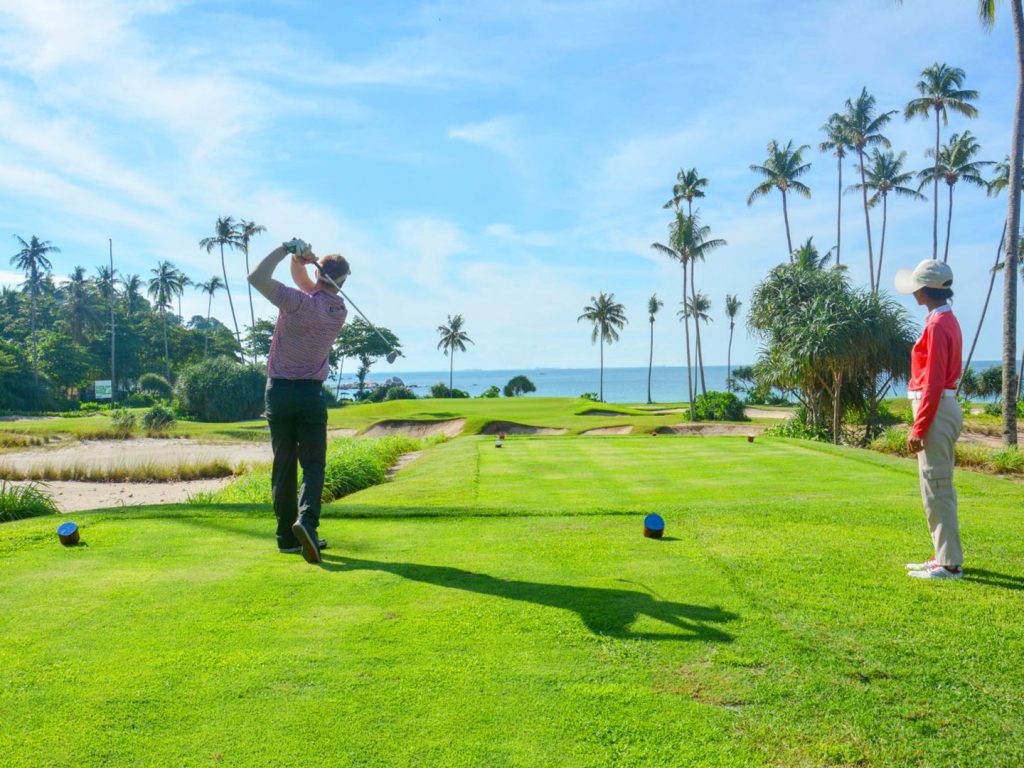 Laguna Bintan Golfer